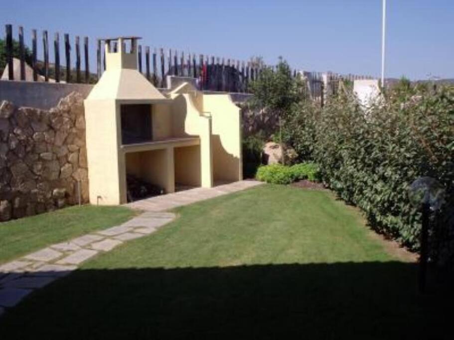 Vittorio House -Villetta Indipendente - Villasimius Exterior photo